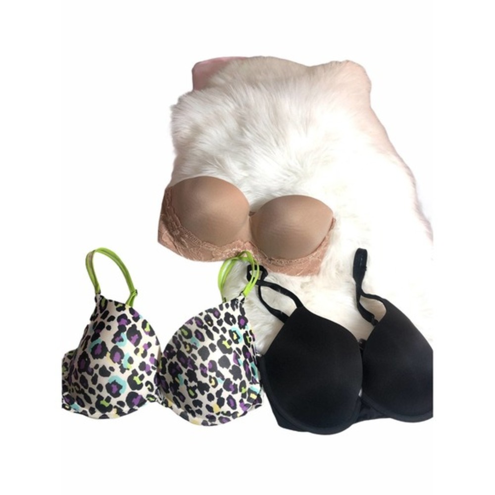 Bundle lot of 3 Victoria's Secret Bra